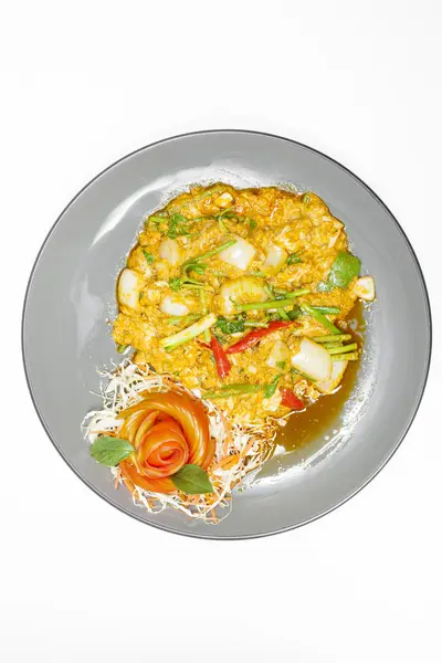 Domuz eti ve domates sosu, Kuzey Tayland yemeği Nam Prik Aong — Stok fotoğraf