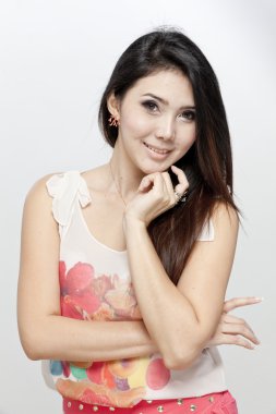 güzel Asyalı kadın kılığında