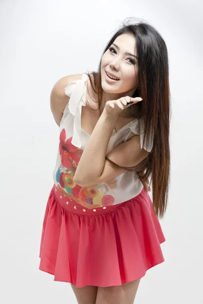 아름 다운 아시아 여자 포즈 — 스톡 사진