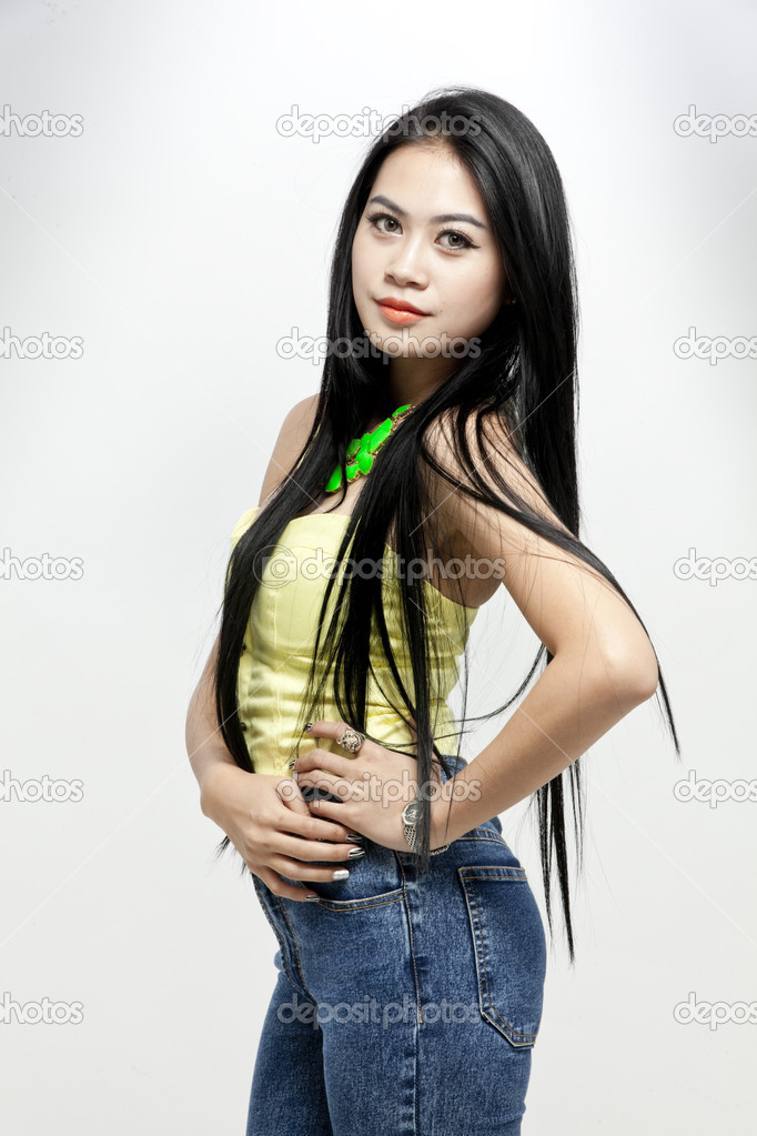 Sexy asian girl Stock Photo by ©AppleEyesStudio 28682637