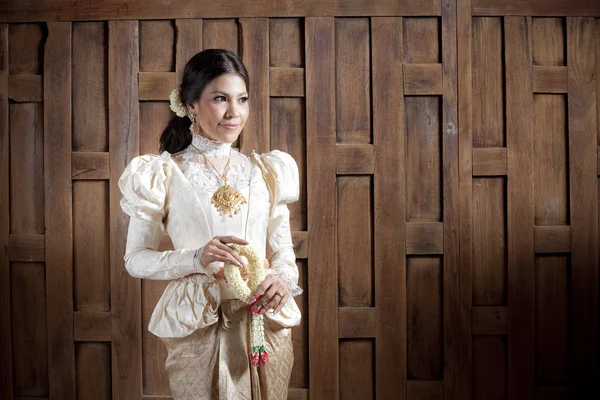 Gorgeous asian woman in thai dress — Stock Photo, Image