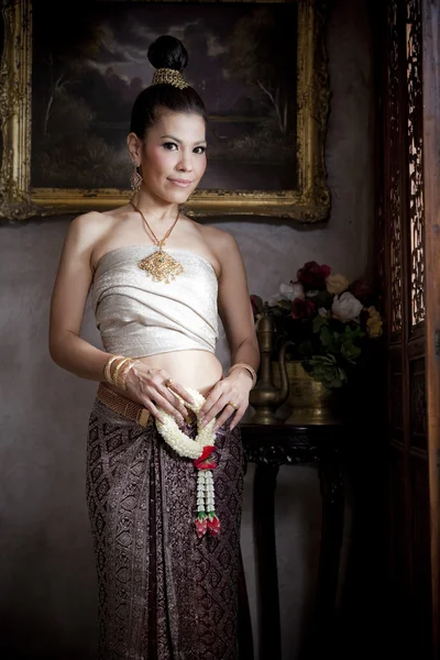 Portrait de belle femme thaïlandaise — Photo