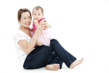 çok güzel bir bebek ve annesi