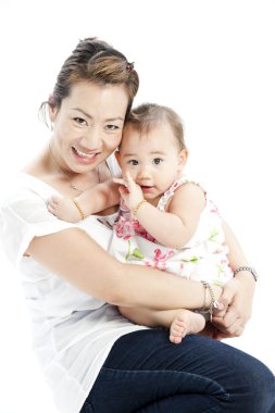 çok güzel bir bebek ve annesi