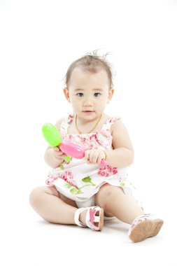 Şirin Bebek kız güzel bir elbise içinde