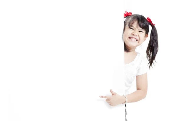 Young Asian girl holding a blank white card. — Stock Photo, Image