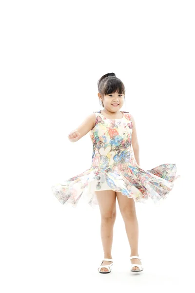 Retrato de niña pequeña (bailando ) —  Fotos de Stock