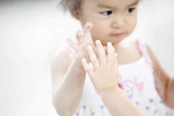 Portrait of cute asian girl — Stock Photo, Image