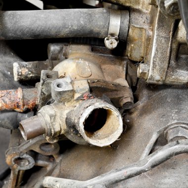 Araba motor parçaları