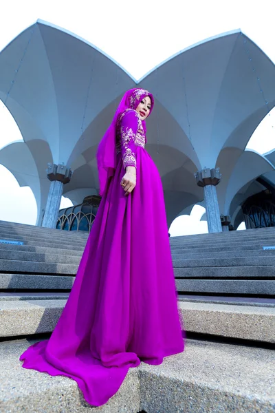 Muslim woman fashion concept — Stock Photo, Image