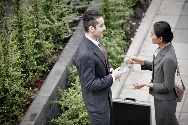 Business people talking outdoor — Stock Photo, Image