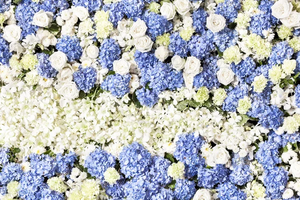 Blumenhochzeitsdekoration — Stockfoto