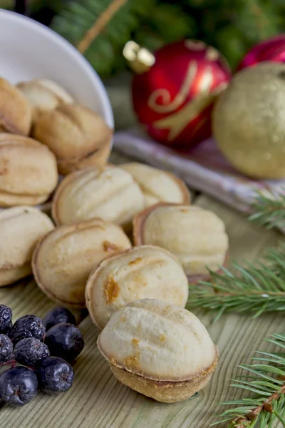 Koekjes op tafel — Stockfoto