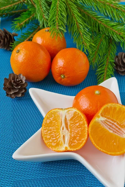 Tangerines in a bowl — Stock Photo, Image