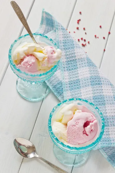 ไอศกรีมแสนอร่อย — ภาพถ่ายสต็อก