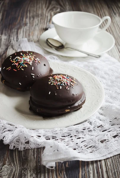 Gâteau au chocolat élégant — Photo