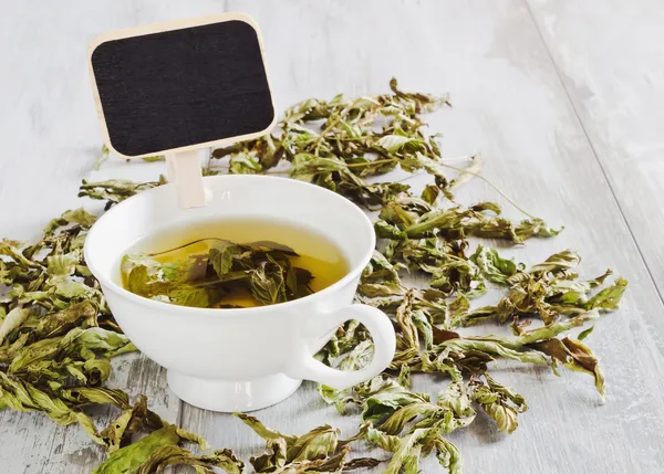 Té de las hojas secas de menta — Foto de Stock