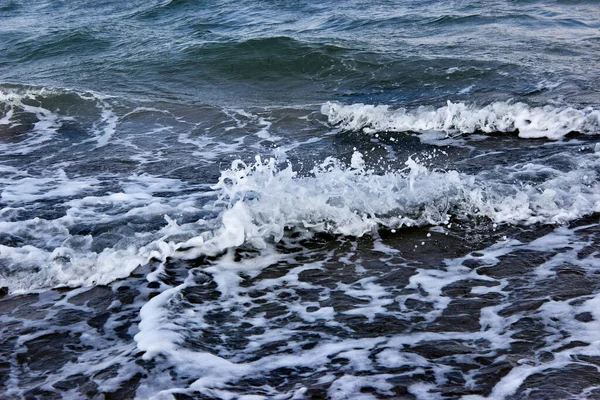 Splashes Sea Foam Dark Sea Strong Waves Bright White Sea — Stock Photo, Image