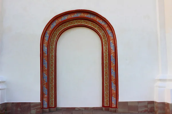 Arco nel muro — Foto Stock