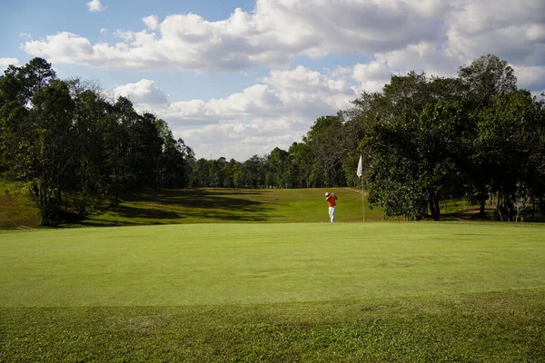Unscharfer Golfer Der Abend Golf Spielt Bei Sonnenuntergang Mann Spielt — Stockfoto