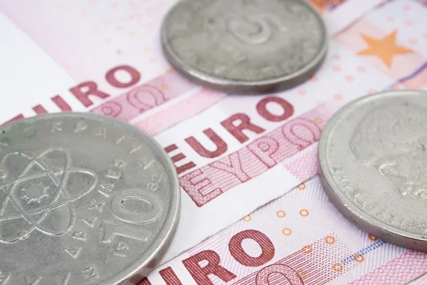 Драхма и евро — стоковое фото