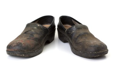 yıpranmış takunya