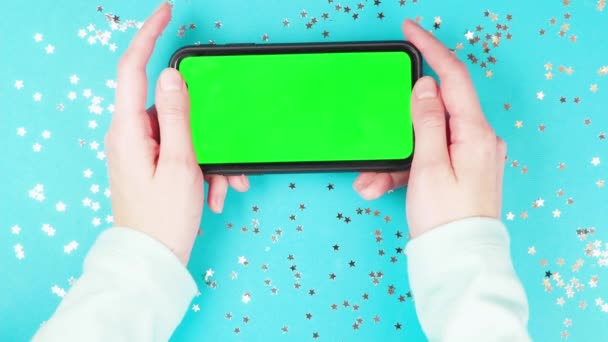Hands Young Girl Holding Smartphone Green Chroma Key Mockup Applications — Vídeo de Stock