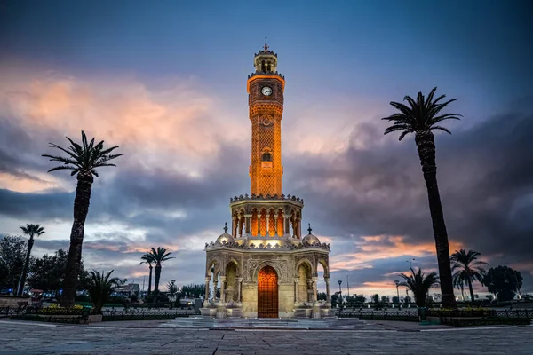 Измирская Часовая Башня Площади Конак Знаменитое Место Цвета Солнца Лицензионные Стоковые Фото