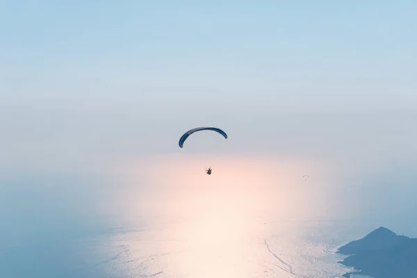 Paraglider Vliegen Oludeniz Strand Fethiye Mugla Reisbestemming Zomer Vakantie Concept — Stockfoto