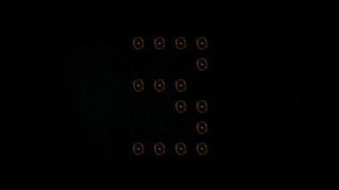 82 projektörler