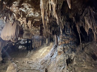 Moc Chau Son La 'daki ilk mağara.