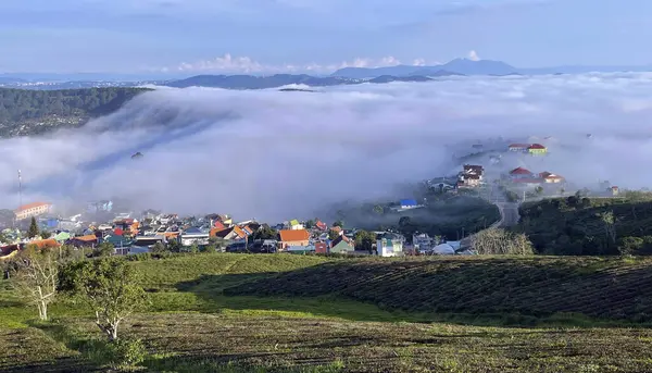 Σύννεφα Για Cau Dat Πόλη — Φωτογραφία Αρχείου