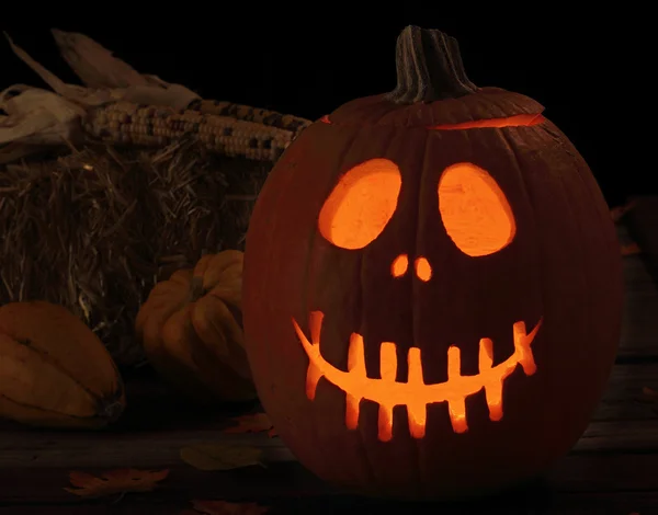 Mosolygó ijesztő Jack-o-Lantern — Stock Fotó