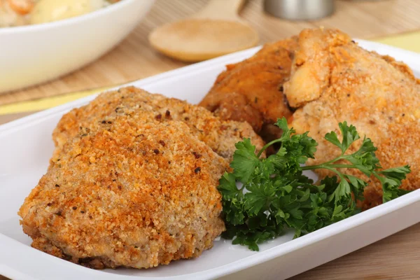 Breaded Chicken Thighs — Stock Photo, Image
