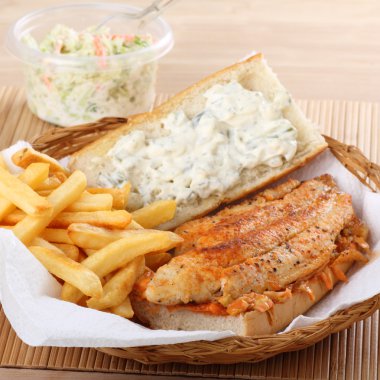 Balık fileto sandviç