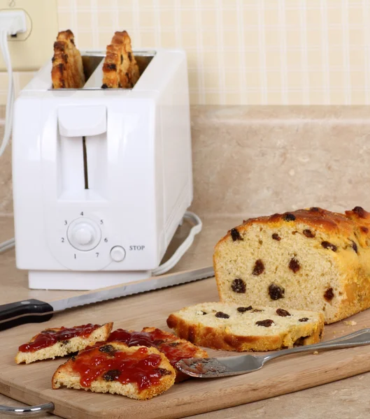 Pane tostato di uva passa — Foto Stock