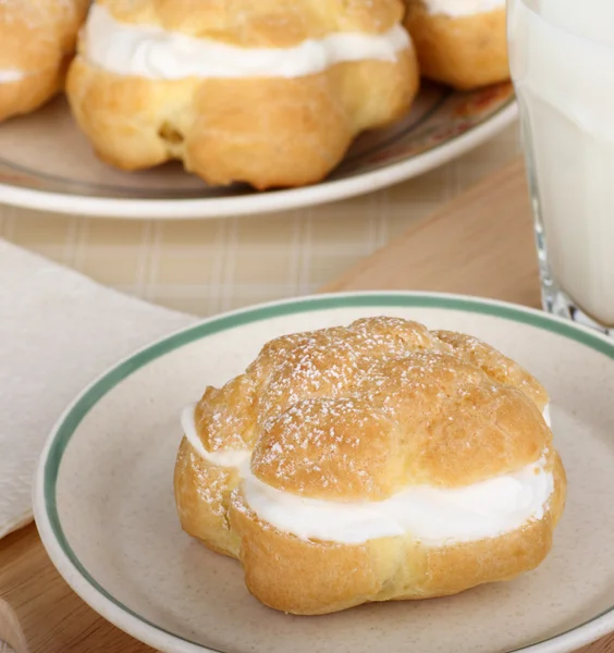 Crema Puff Treat — Foto de Stock