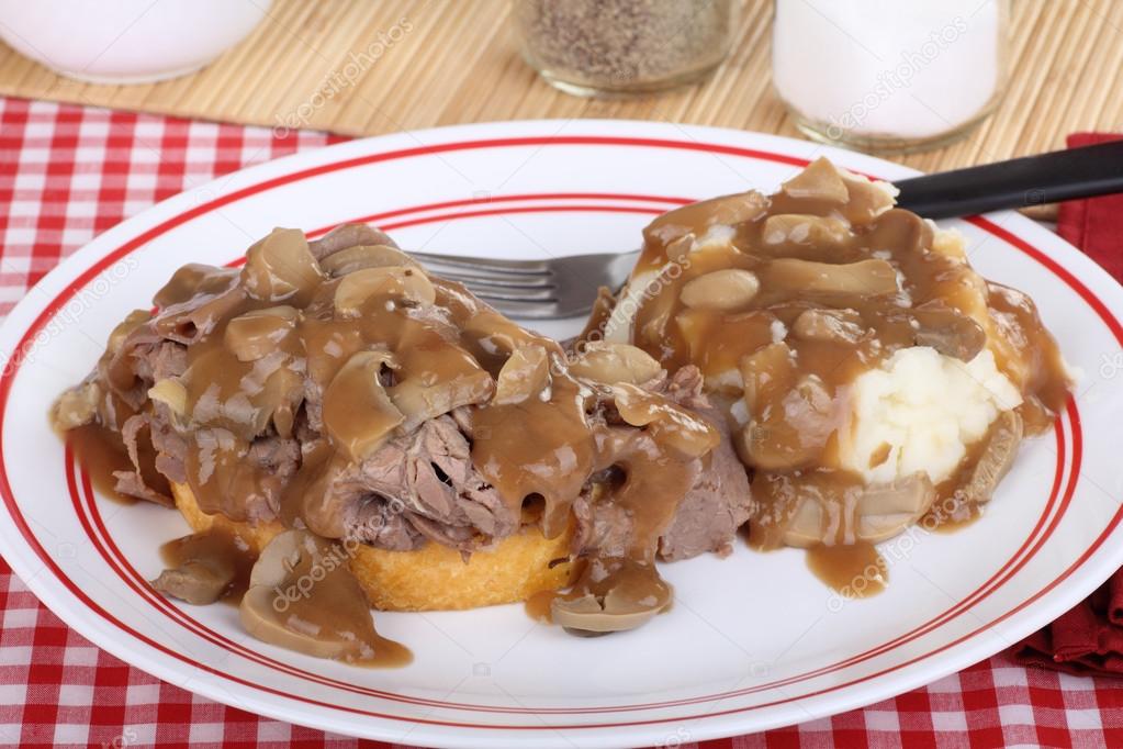 Roast Beef and Potatoes — Stock Photo © chasbrutlag 36016689