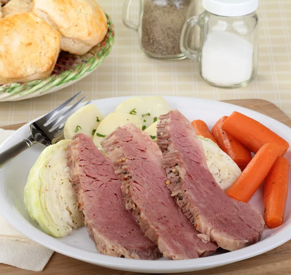 Corned Beef und Kohl — Stockfoto