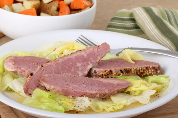 Corned Beef und Kohl — Stockfoto