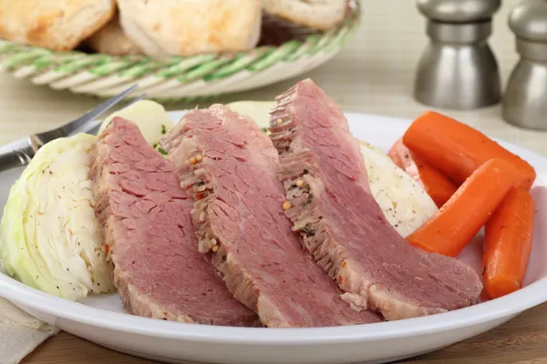 Sliced Corned Beef Dinner — Stock Photo, Image