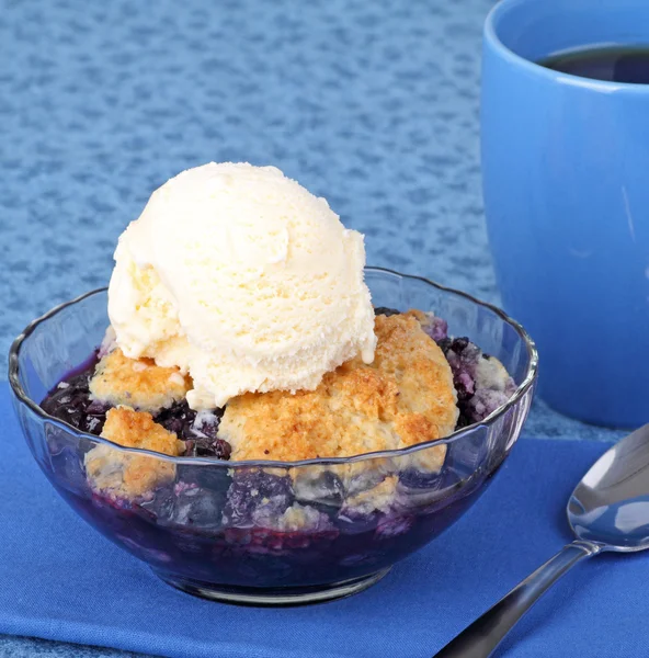 Blueberry cobler desszert — Stock Fotó