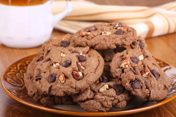 Plaat van Chocolade Chip Cookies — Stockfoto