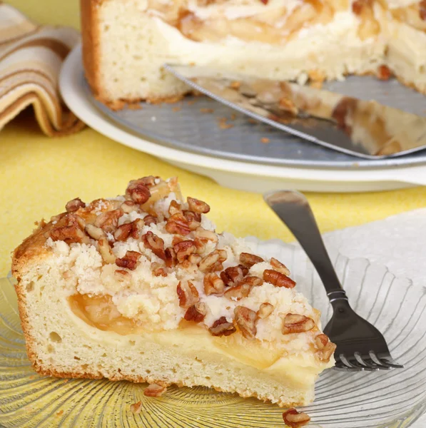 Apple Cream Cheese Coffee Cake — Stock Photo, Image