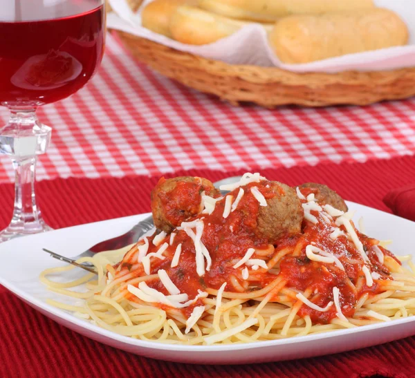 Spaghetti and Meatballs — Stock Photo, Image