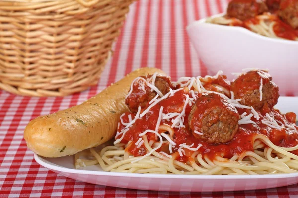 Spaghetti and Meatballs — Stock Photo, Image