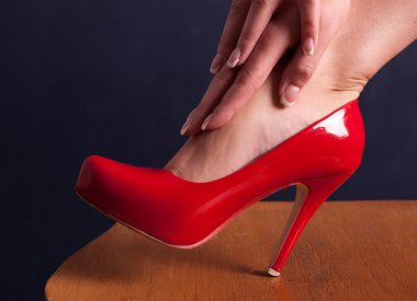 Kırmızı Ayakkabı