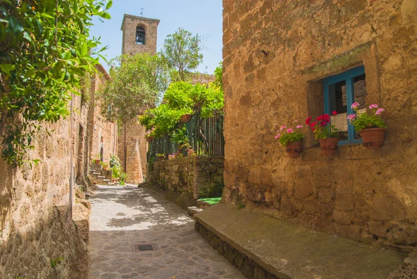 Olasz középkori város civita di bagnoregio, Olaszország — Stock Fotó