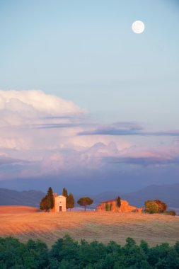 Tuscan ünlü chapel vitaleta, dolunay, İtalya