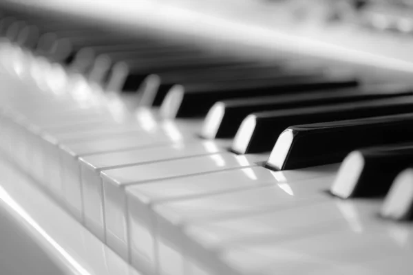 Крупный план клавиш на фортепиано Стоковая Картинка